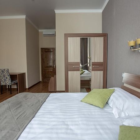 Maxx Inn アスターナ エクステリア 写真